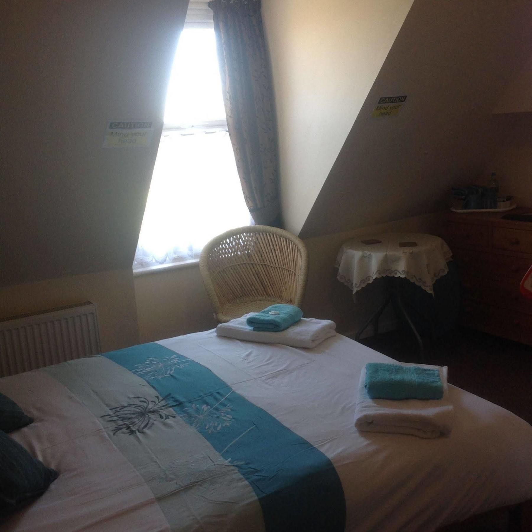 Cleasewood Guest House Great Yarmouth Exterior foto
