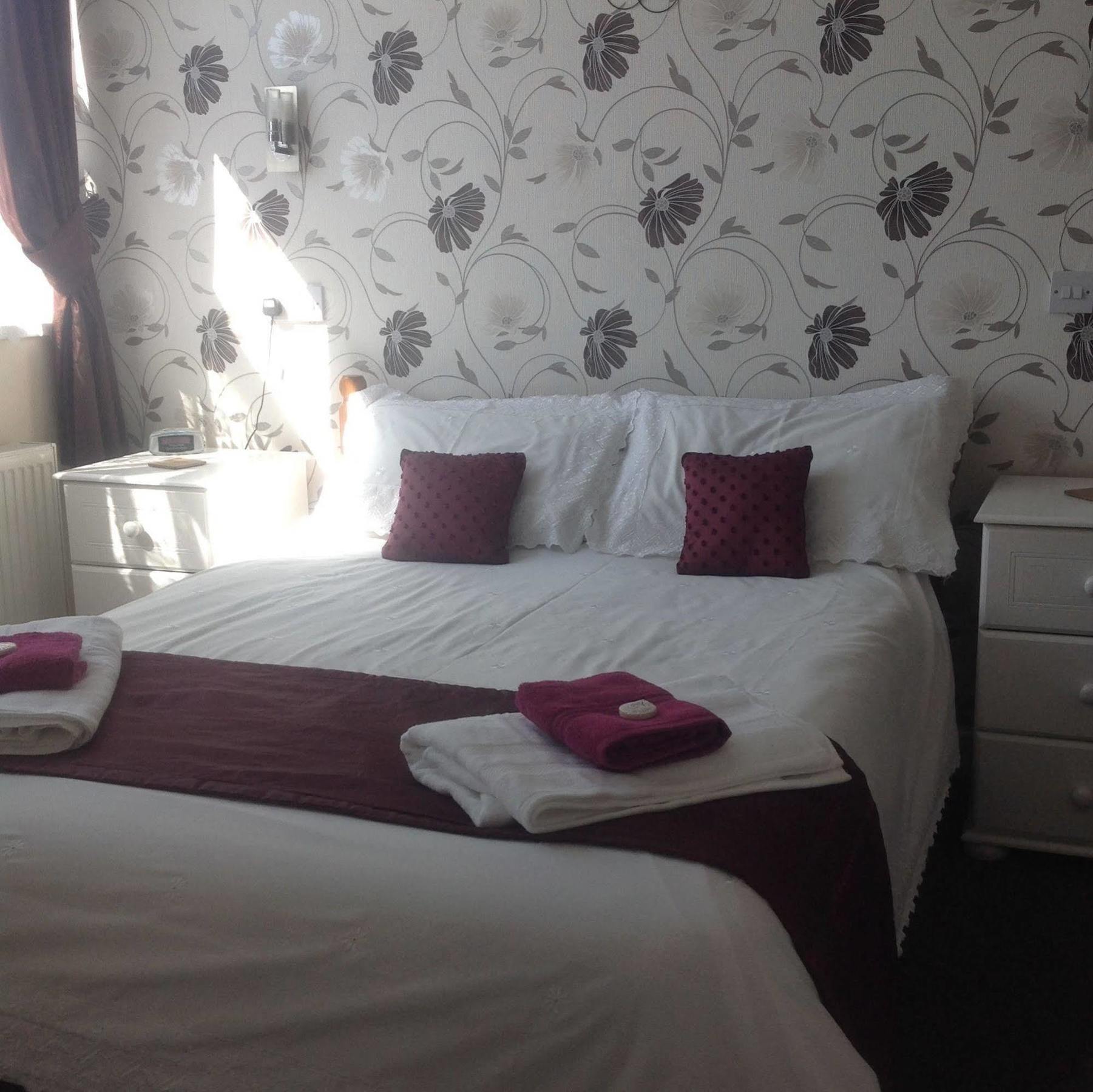 Cleasewood Guest House Great Yarmouth Exterior foto
